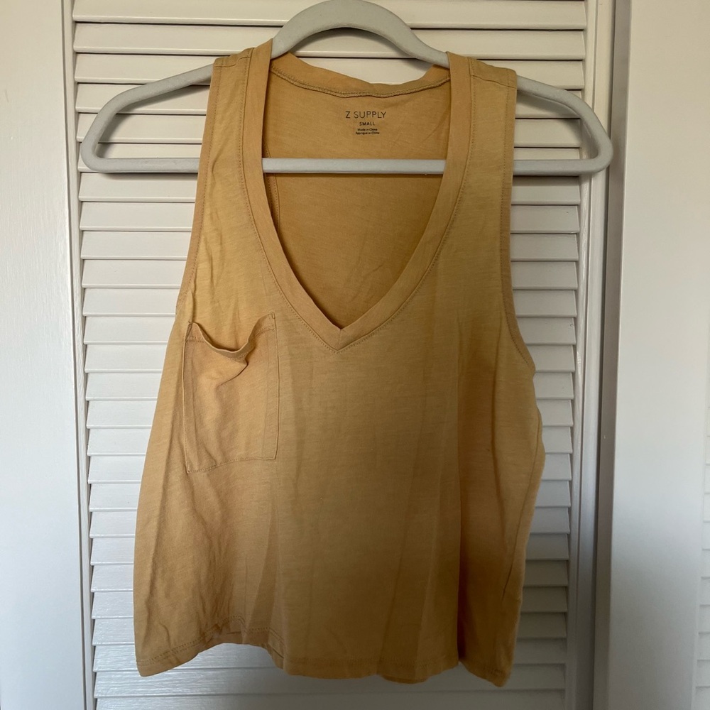 Z supply tank top